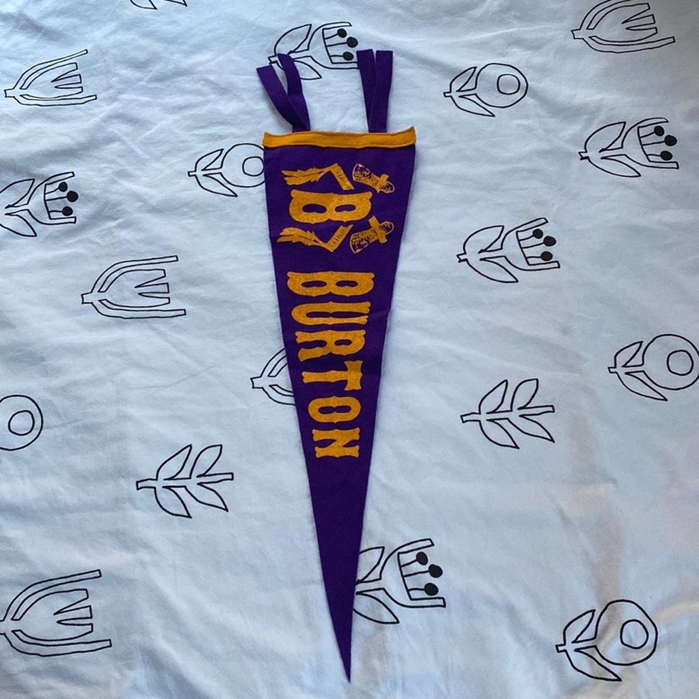 Burton Original Oxford Pennant